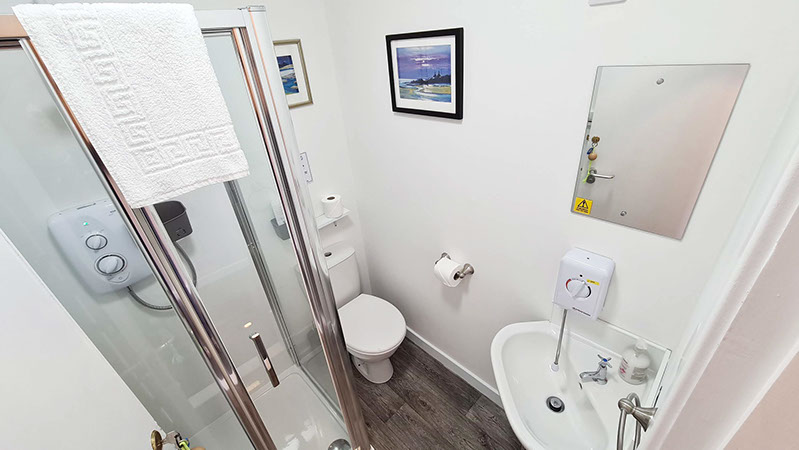 Rooms in the High Street in Portree offer spacious private bathrooms